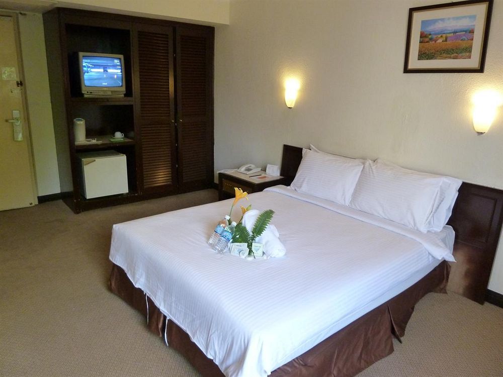 Corona Inn Куала Лумпур Екстериор снимка